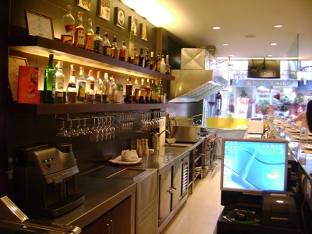 Restaurant for Sale for Leasehold